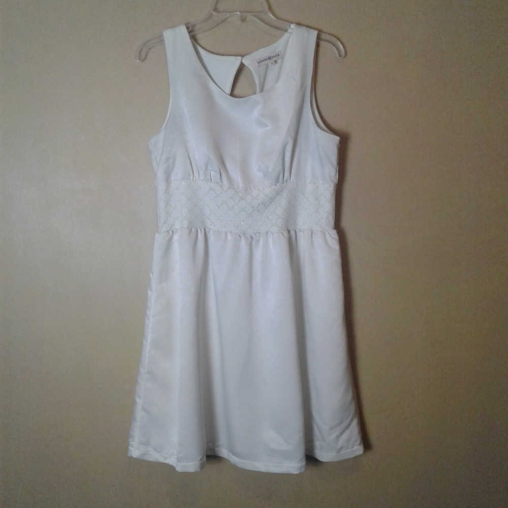 Women's dress